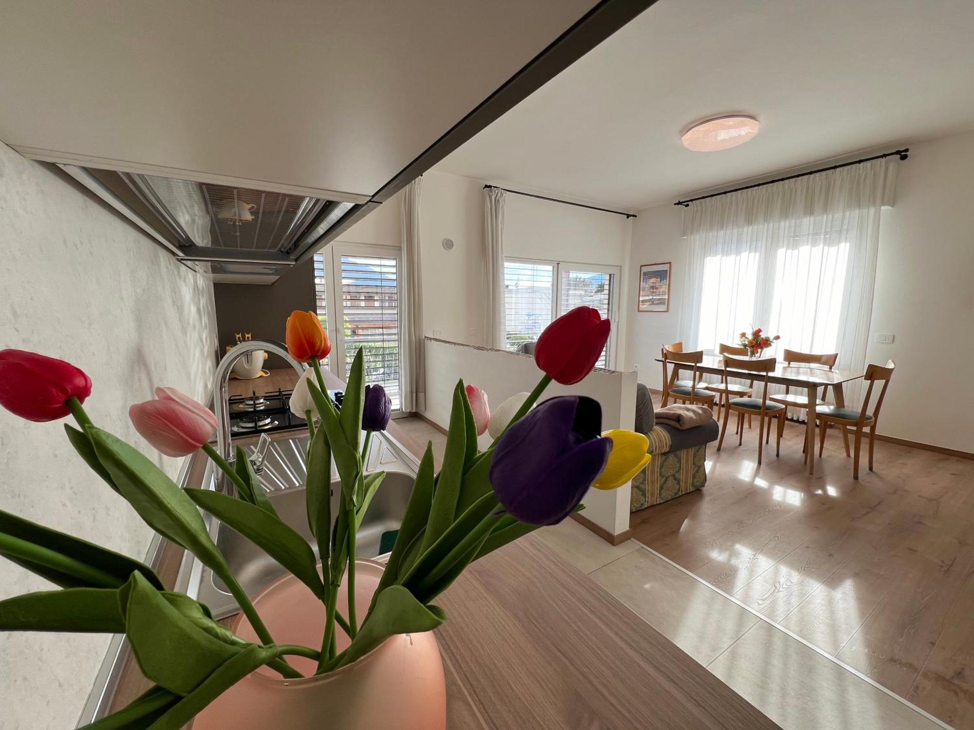 Casa Paola Central Stay By The Lake Domaso Exteriör bild